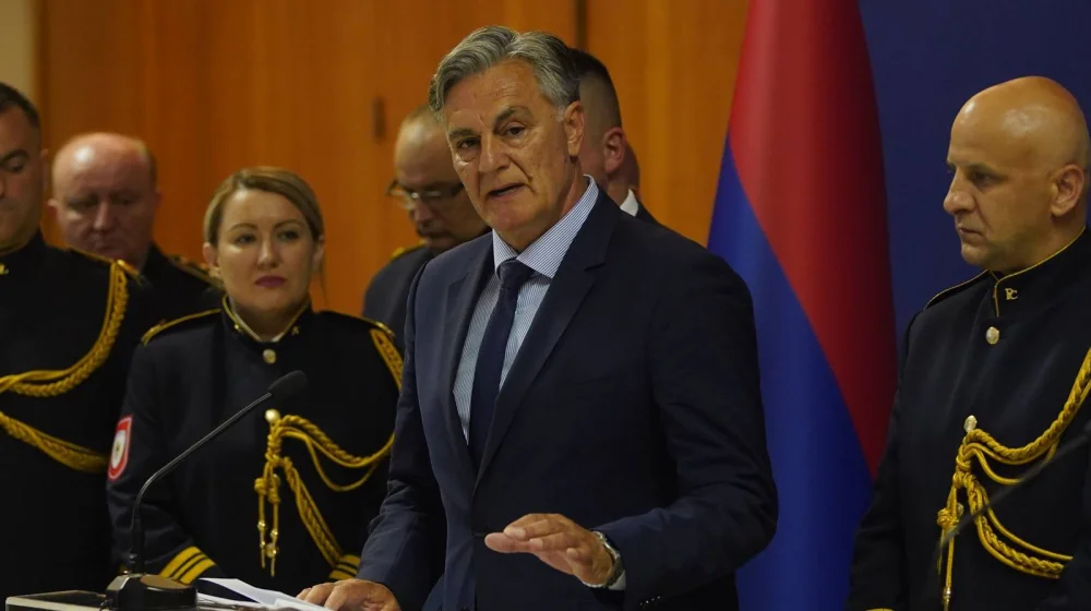 Пуна подршка Градског одбора Уједињене Српске Бијељина Синиши Карану